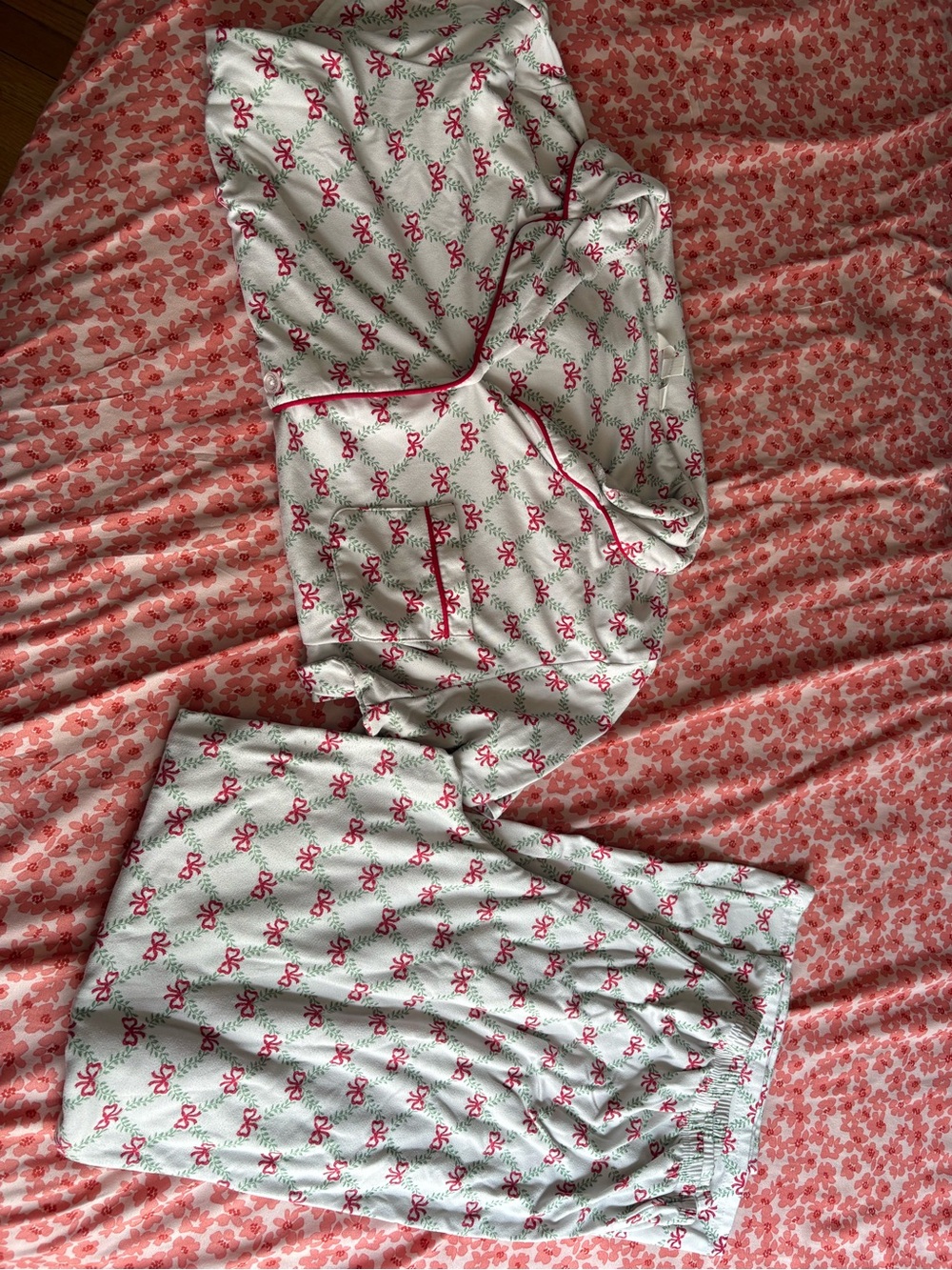 Laura Ashley White and Pink Bow-Print Pajama Set